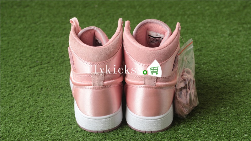 Air Jordan 1 Retro Pastel Pink GS